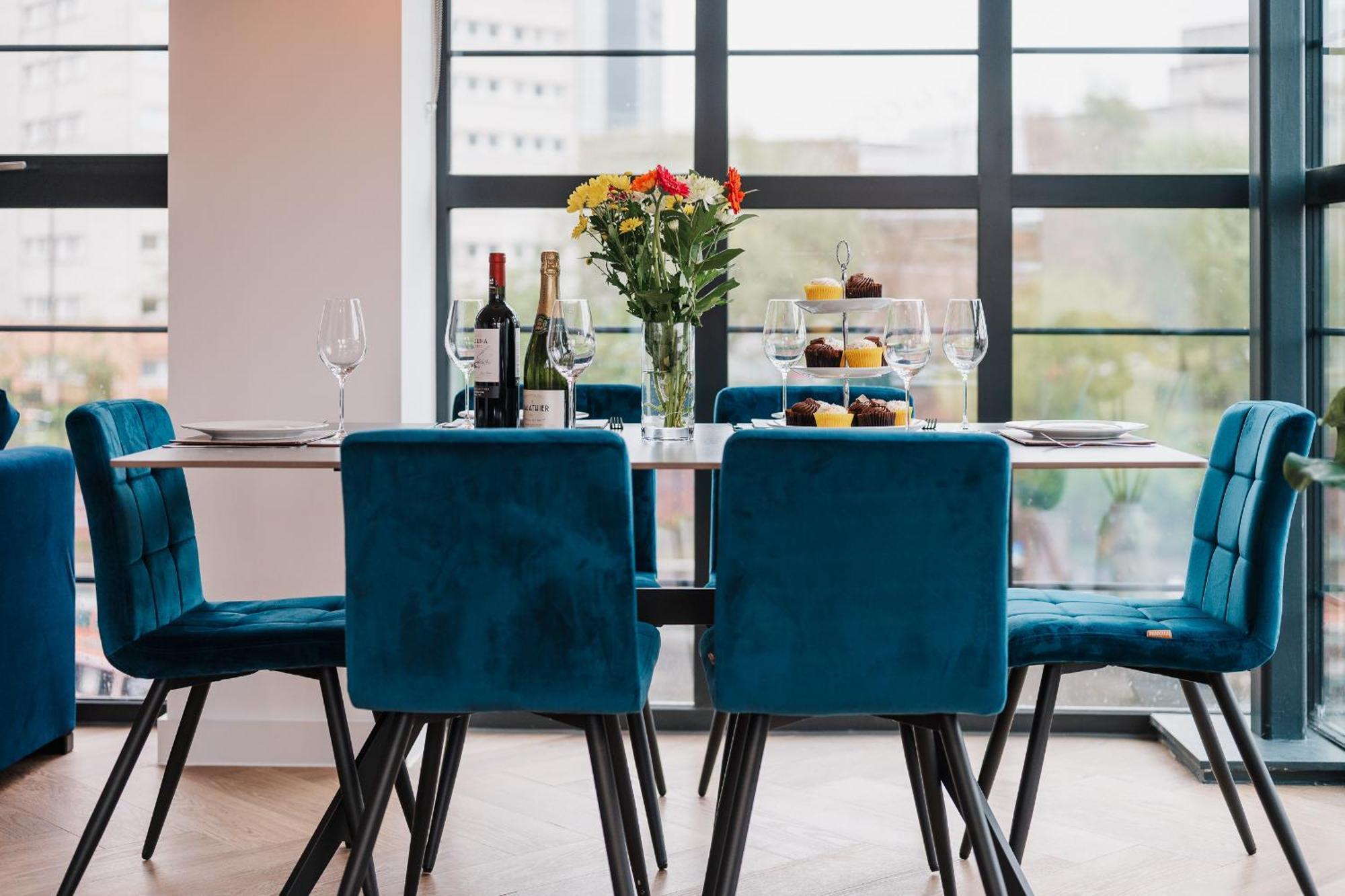 Luxury City & Canal View Stylish Pad, Family, Contractors, Fast Wifi Birmingham Buitenkant foto